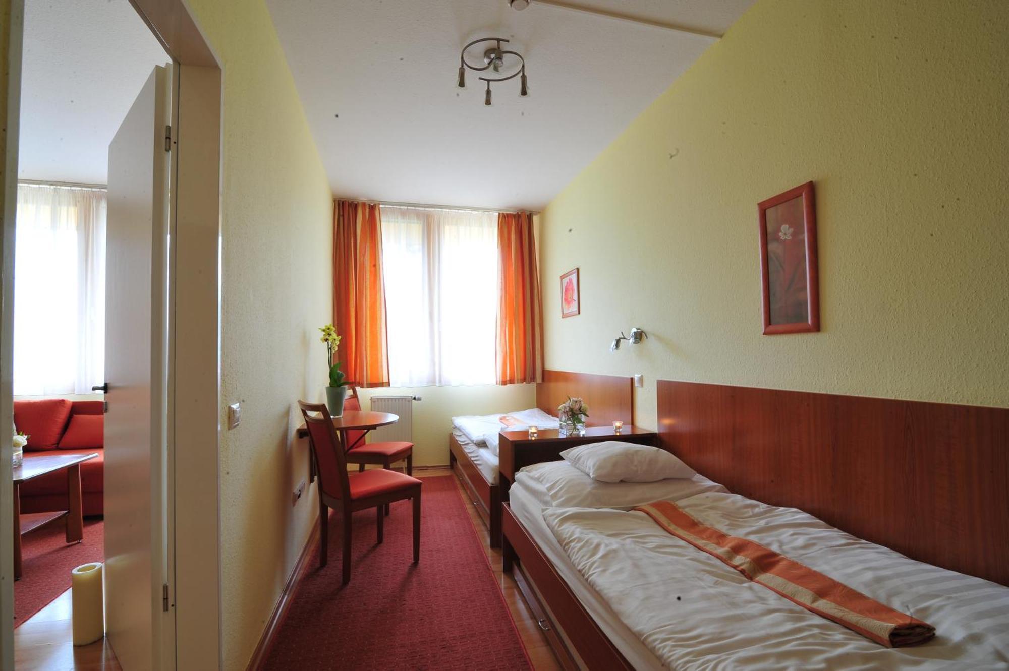 Apartman Hotel Bük Oda fotoğraf